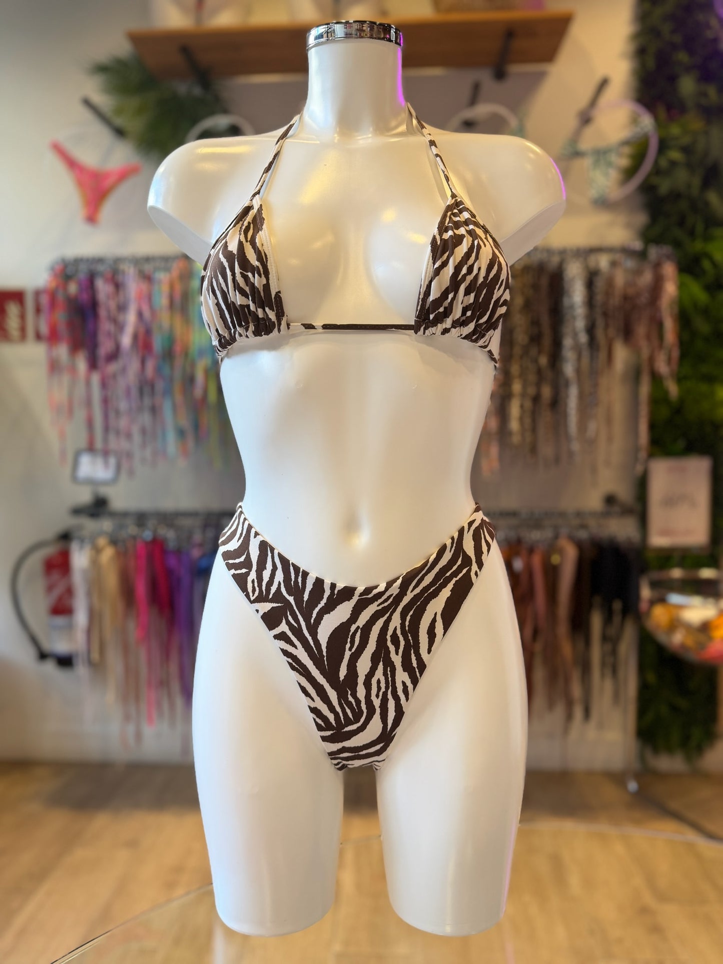 BRASILEÑA CLÁSICA ZEBRA CHOCOLATE