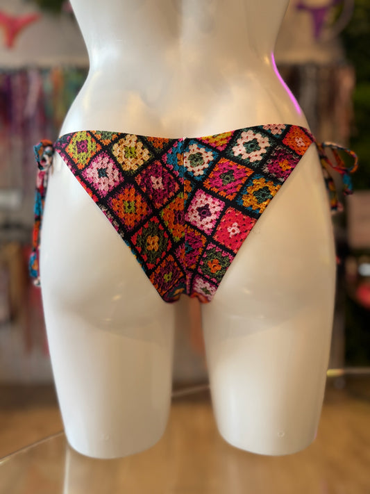 BRASILEÑA LAZOS ESTAMPA CROCHET