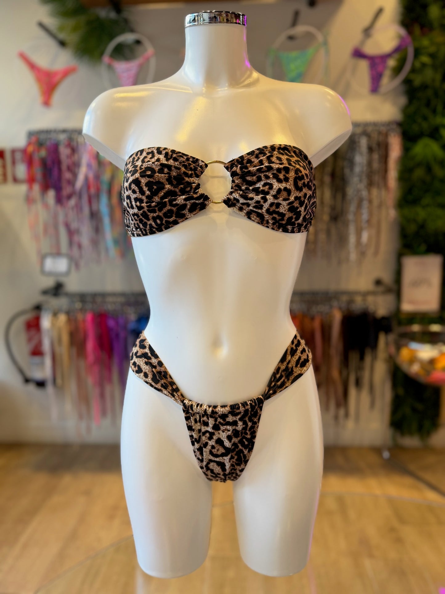 TANGA CORTINA LEOPARDO