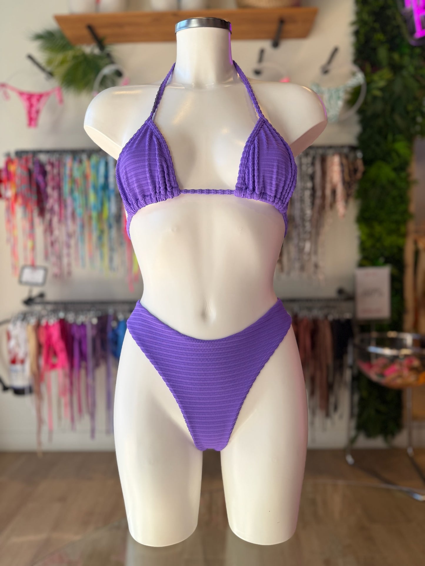 BRASILEÑA CLÁSICA SANTORINI MORADO