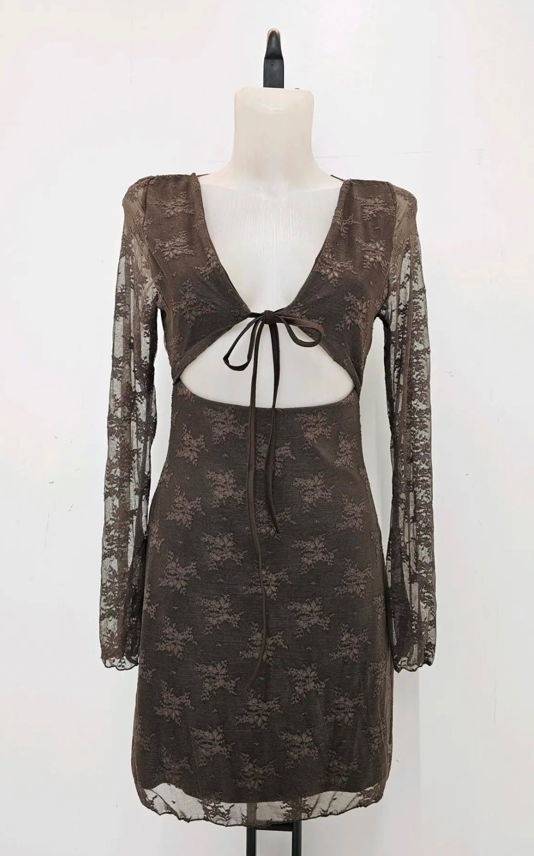 VESTIDO ENCAJE LAZO