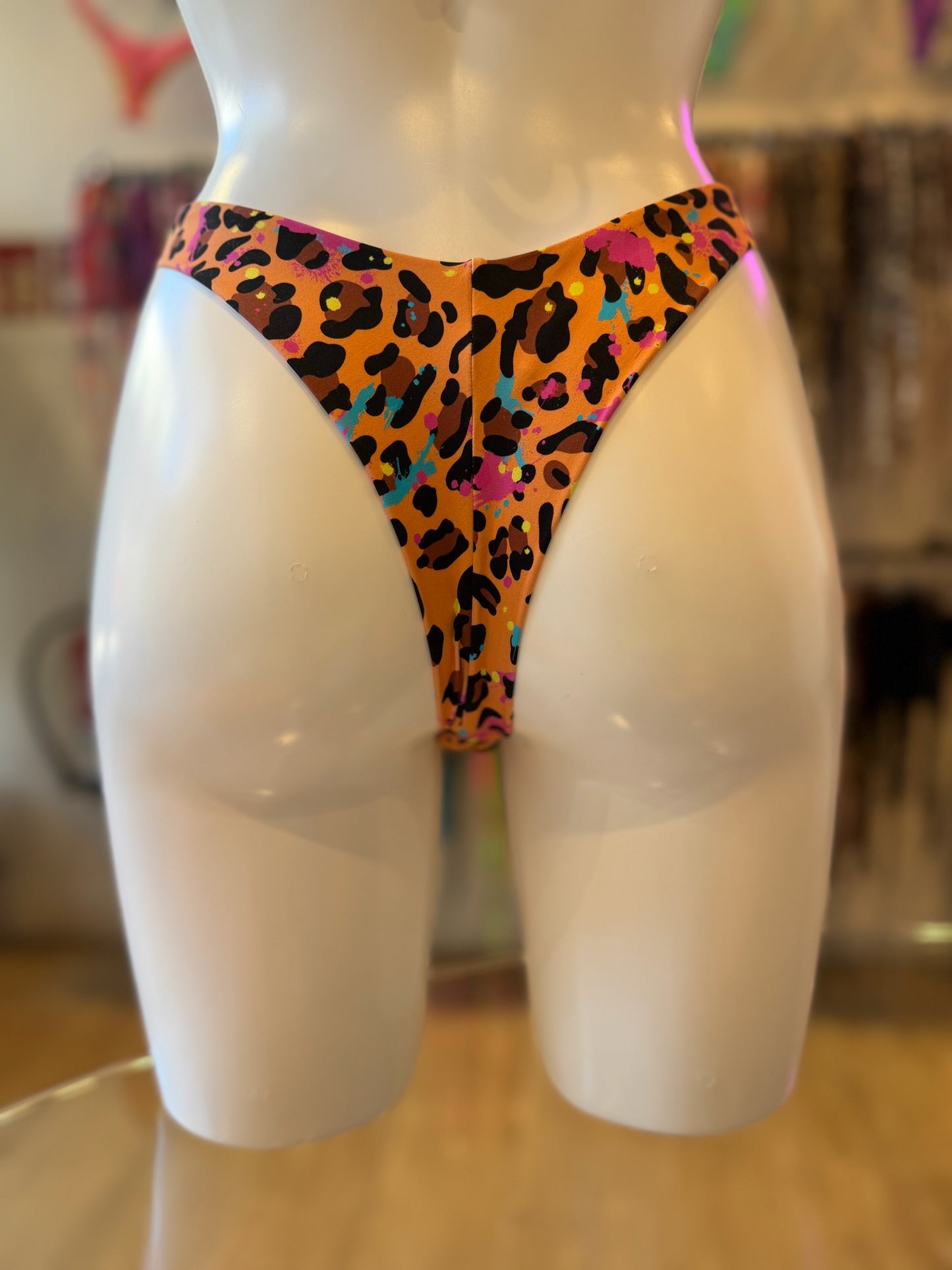BRASILEÑA CLÁSICA LEOPARDO SPLASH