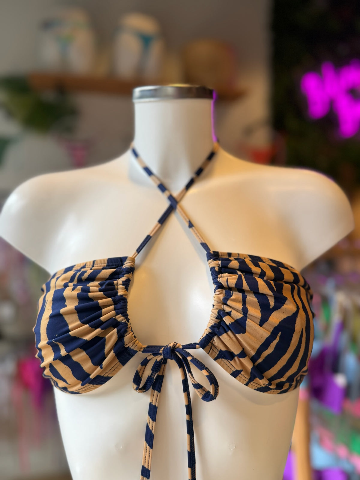 TOP MIL MANERAS ZEBRA ORO-MARINO