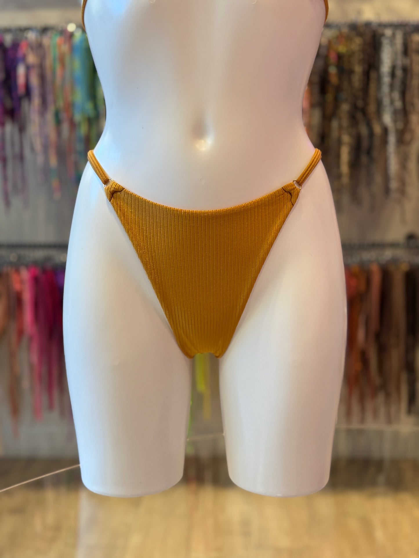 TANGA REGULABLE EDÉN DORADO