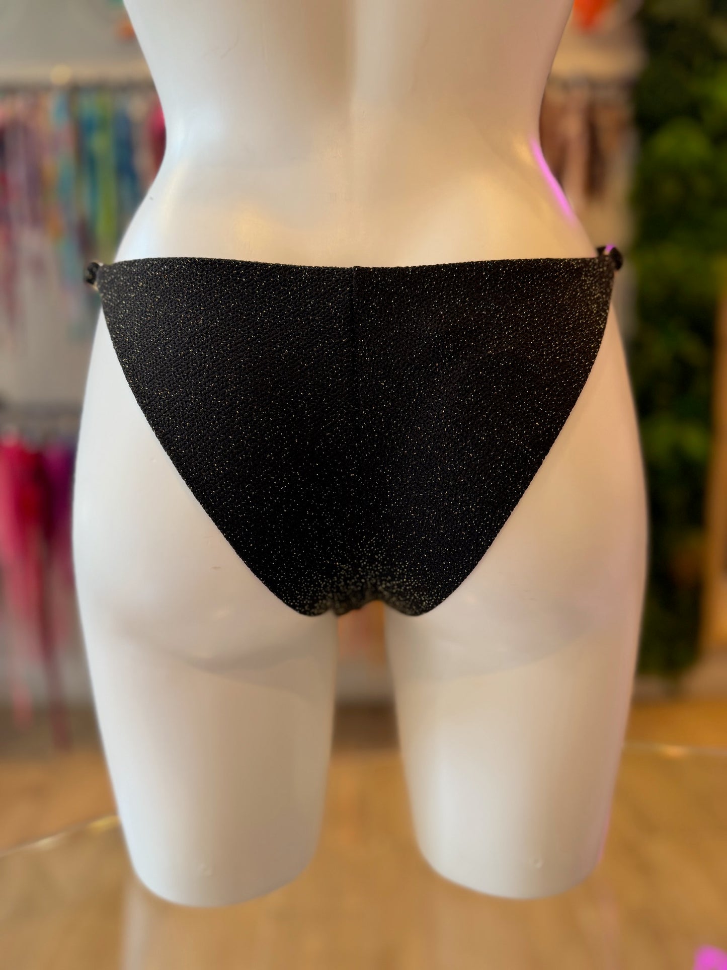BRASILEÑA CLÁSICA REGULABLE LUREX NEGRO