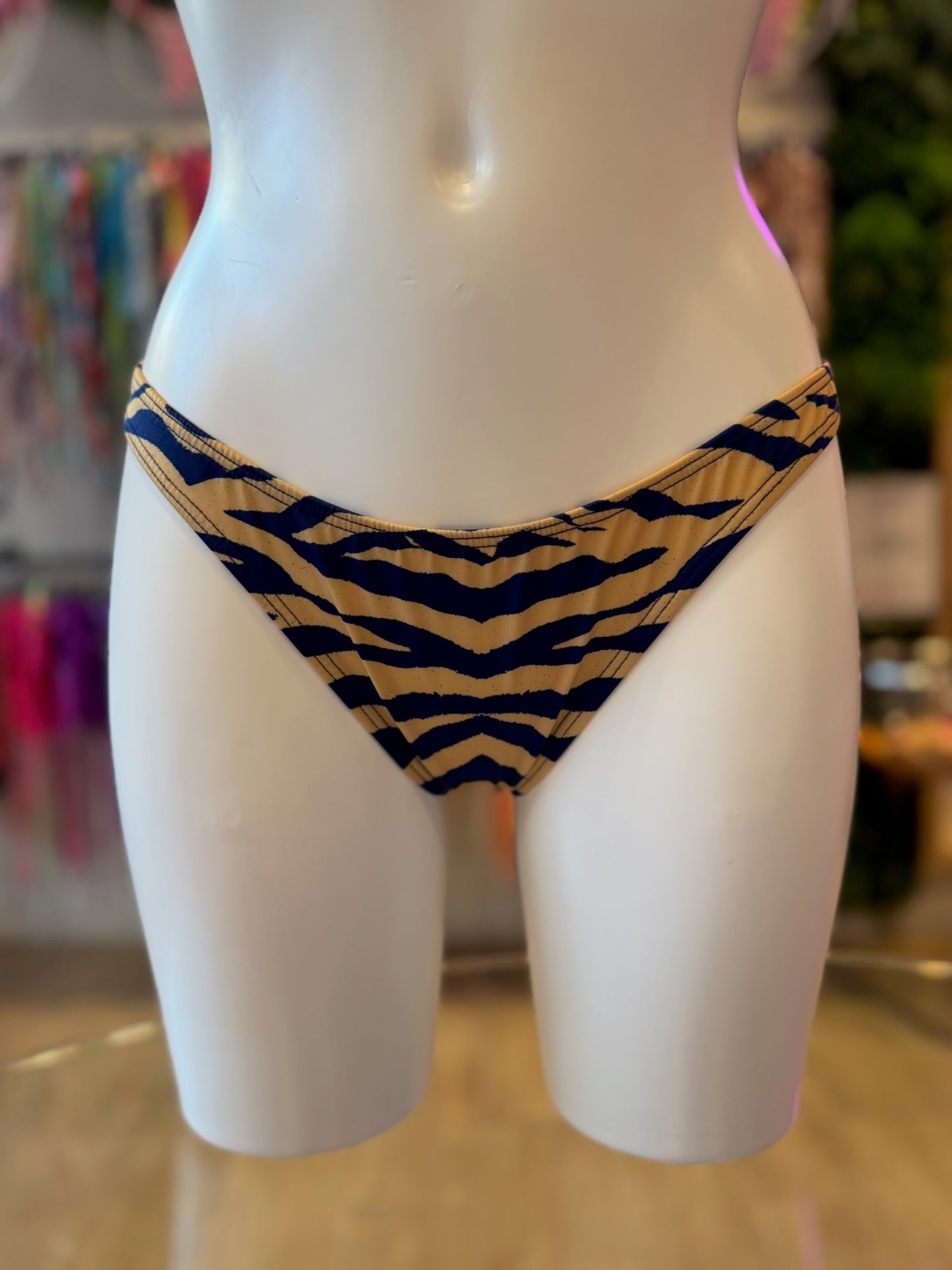 TANGA ASA DELTA ZEBRA ORO-MARINO
