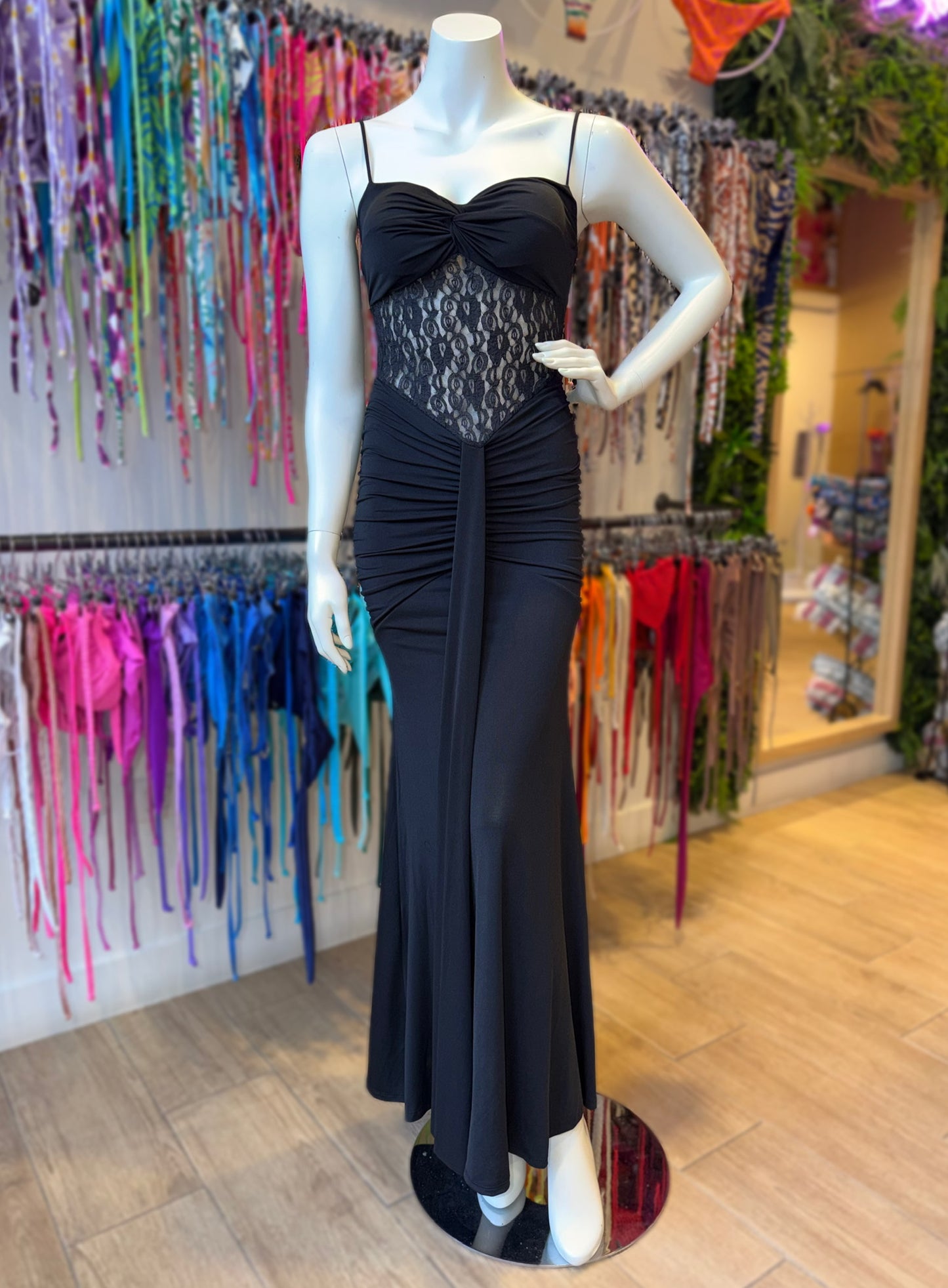 VESTIDO GEORGINA