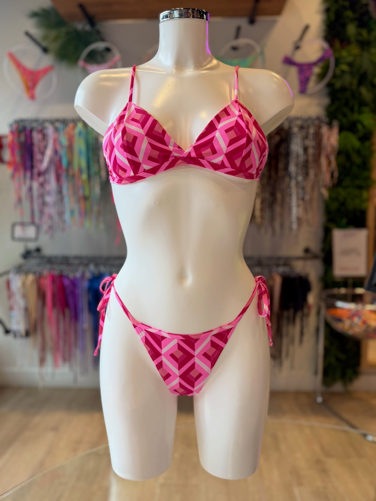 TANGA RIPPLE GEOMETRIC ROSA