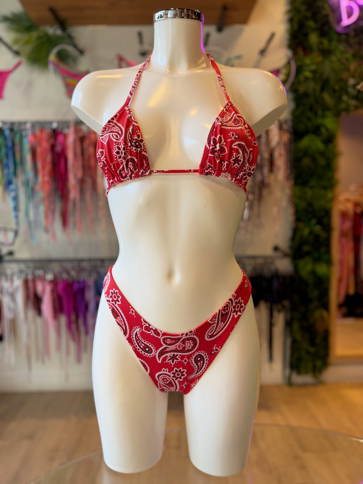 TANGA ASA DELTA BANDANA ROJO