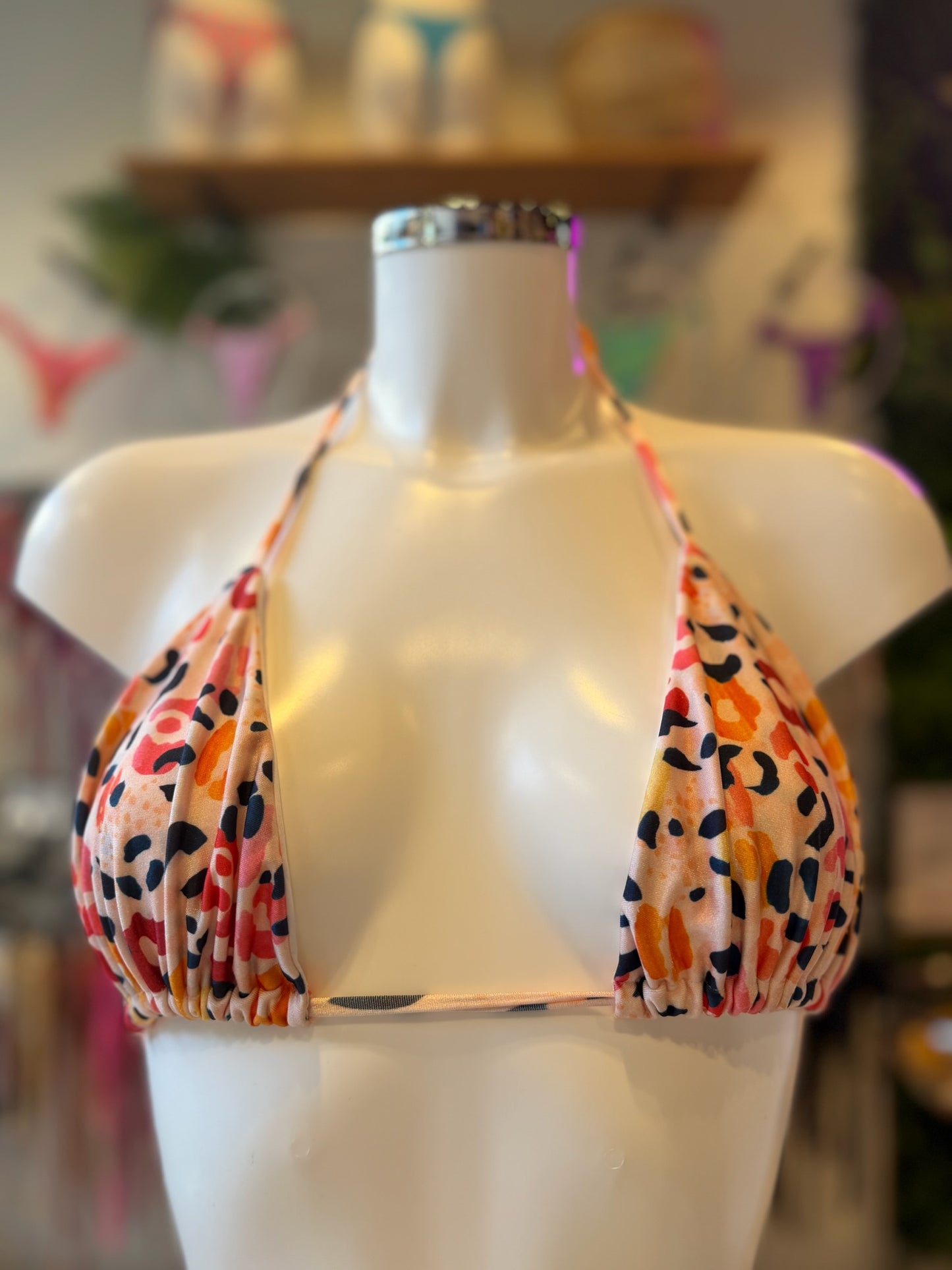 TRIÁNGULO CORTINA LEOPARDO NUDE