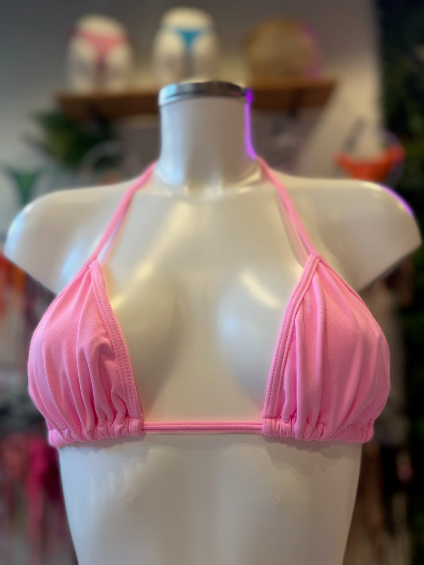 TRIÁNGULO CORTINA BÁSICO ROSA BARBIE