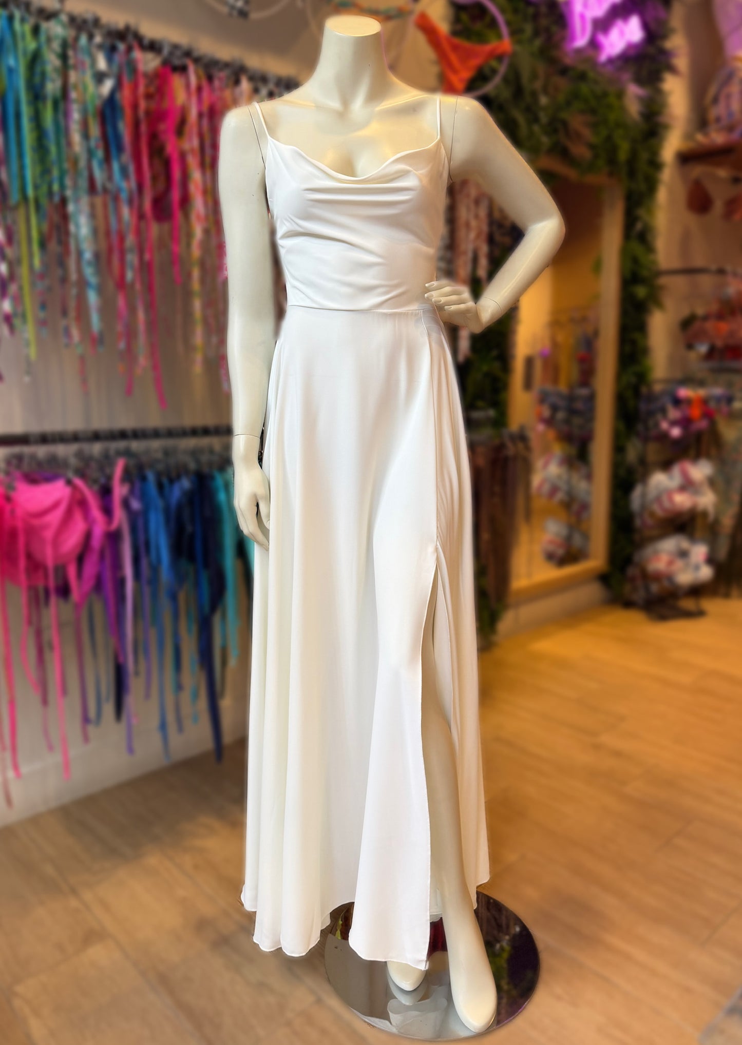 VESTIDO AURORA