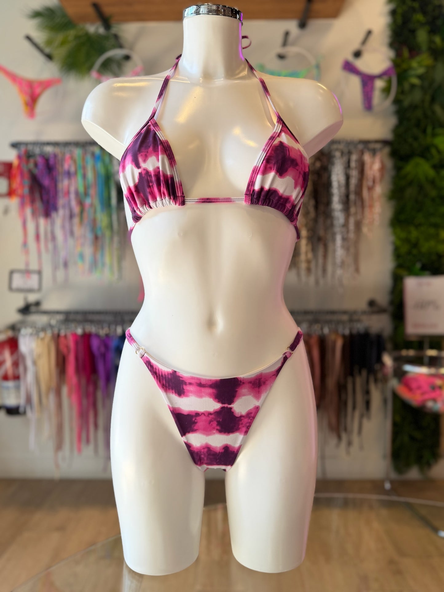 TRIÁNGULO CORTINA TIE DYE MORADO