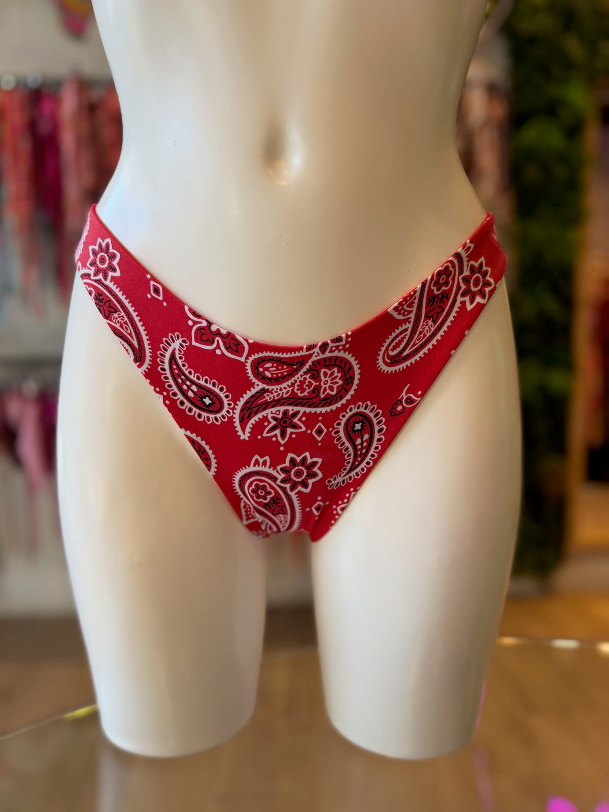 TANGA ASA DELTA BANDANA ROJO