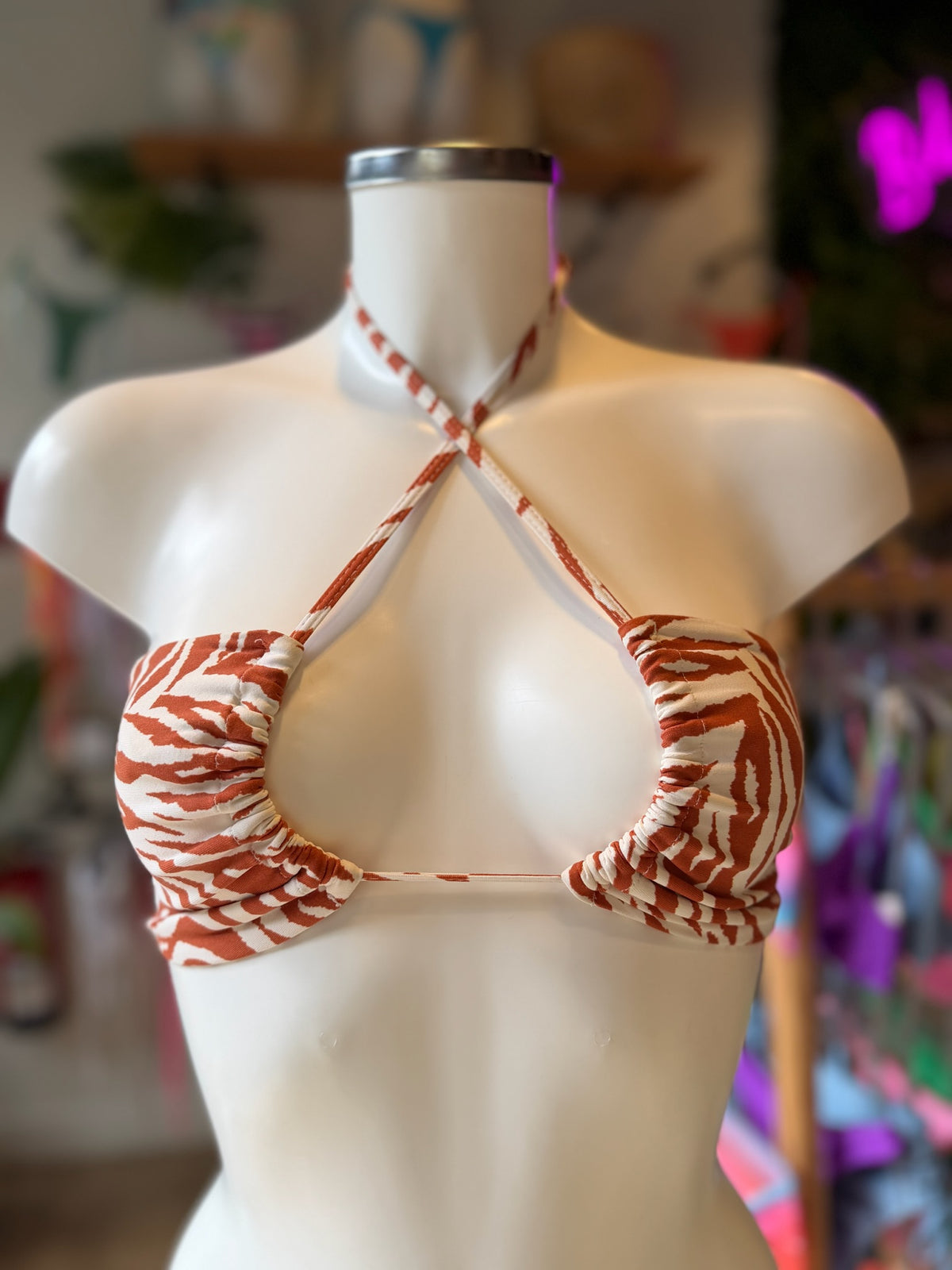 TOP MIL MANERAS ZEBRA OCRE