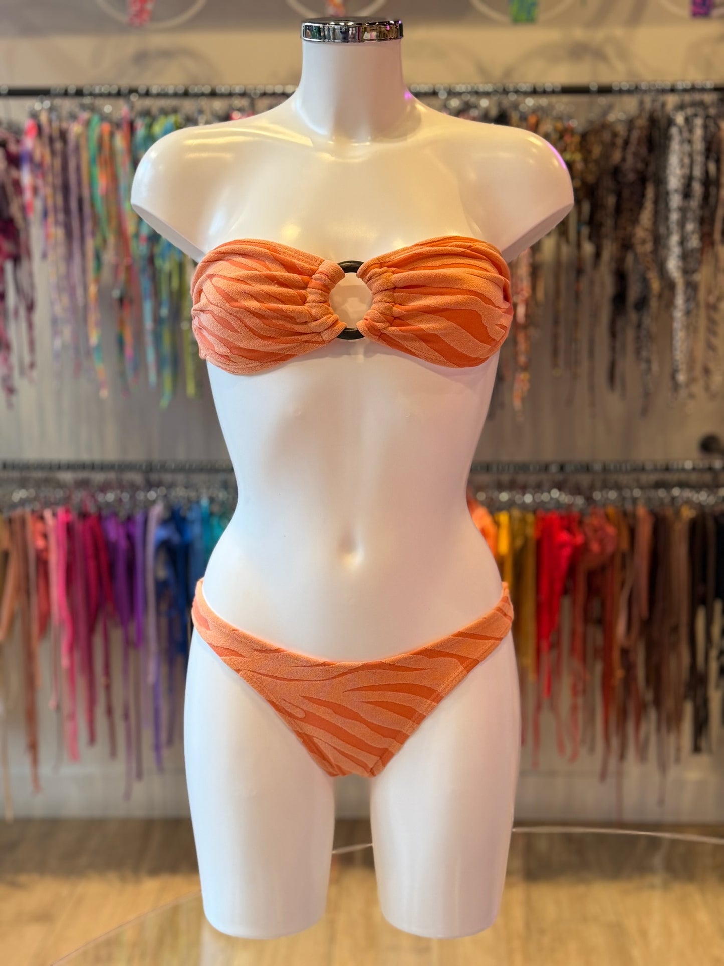 TANGA ASA DELTA TOALLA ZEBRA NARANJA