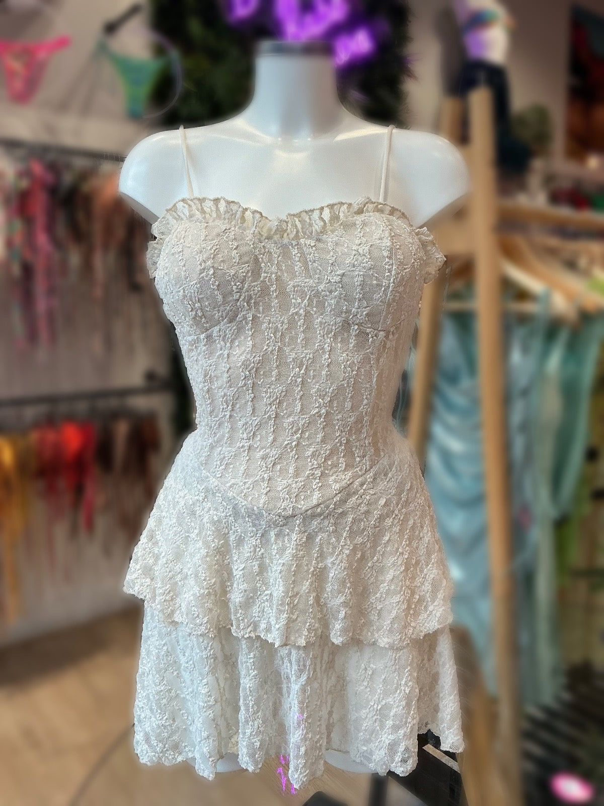 VESTIDO DANA ENCAJE