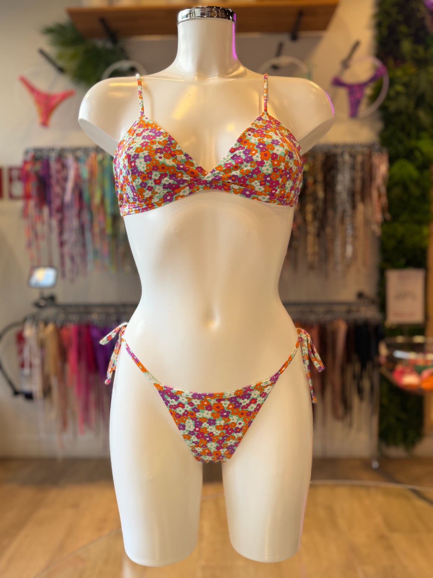 TANGA RIPPLE FLORAL NARANJA-LILA