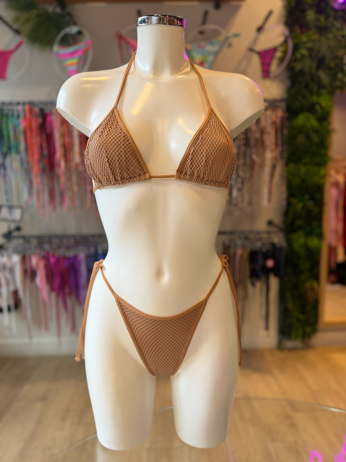 TANGA LAZOS RED NUDE-DORADO
