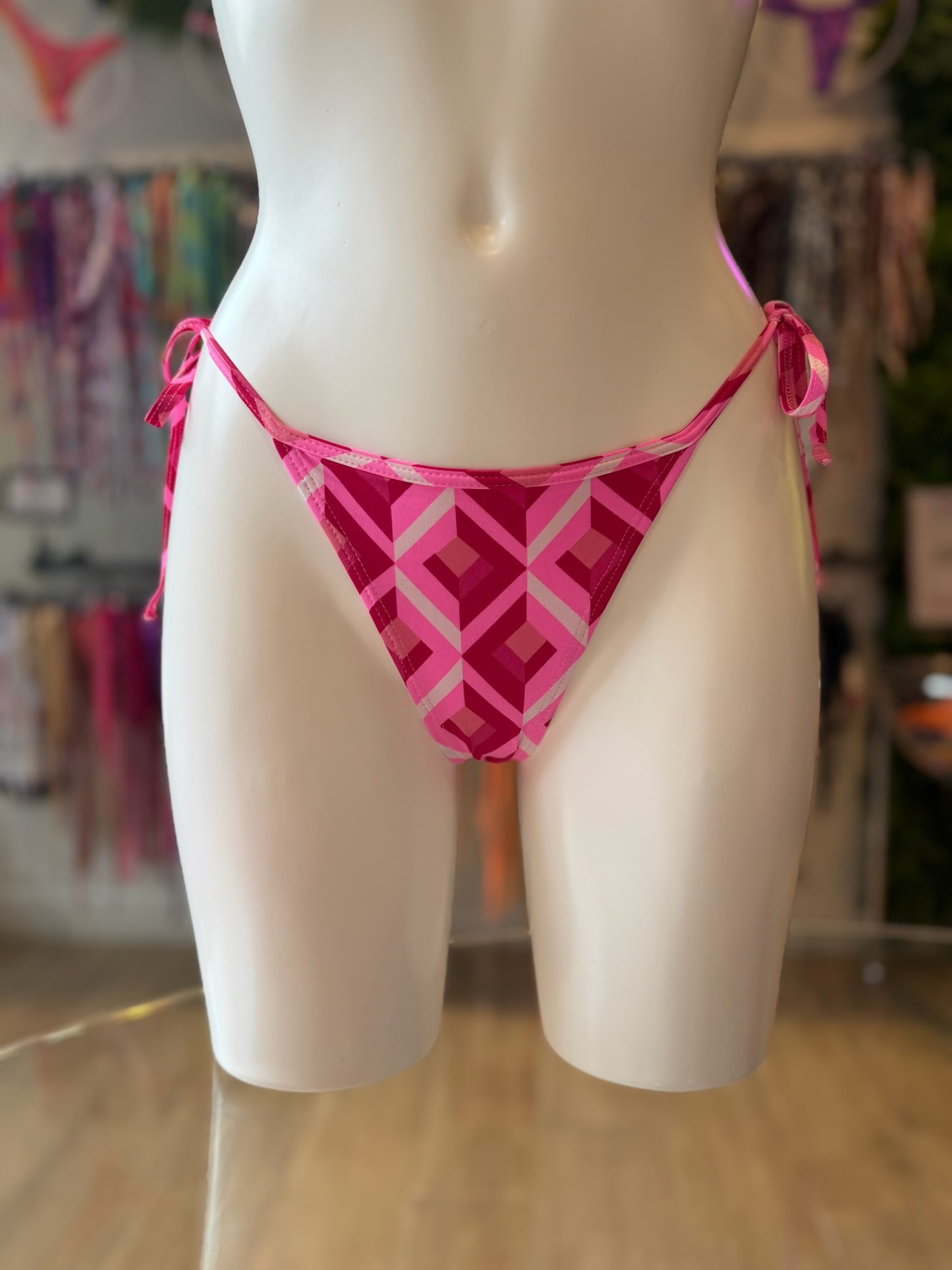 TANGA RIPPLE GEOMETRIC ROSA