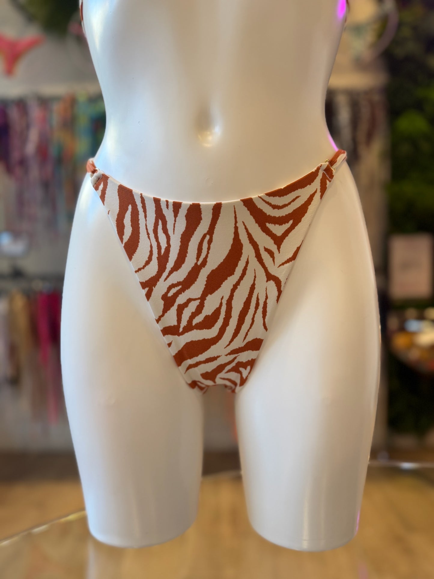TANGA REGULABLE ZEBRA OCRE