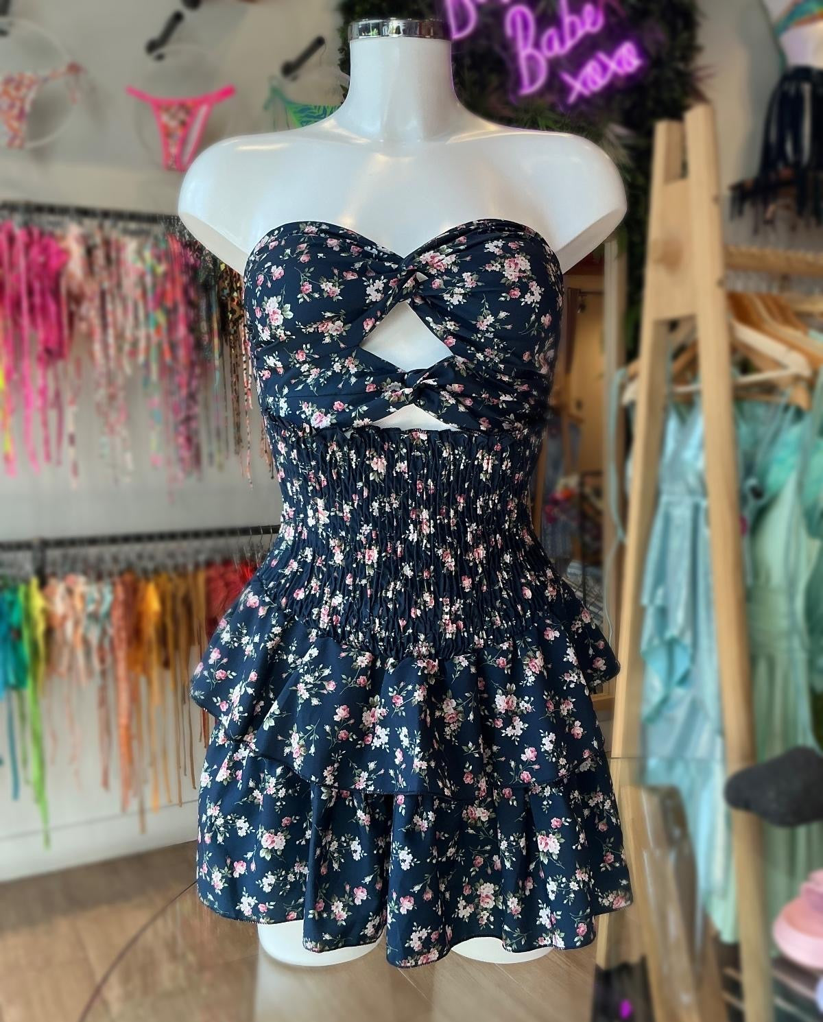 VESTIDO PICNIC