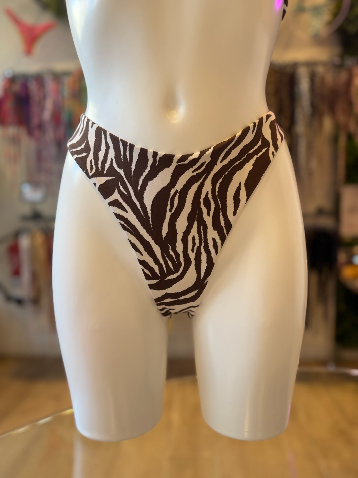 BRASILEÑA CLÁSICA ZEBRA CHOCOLATE
