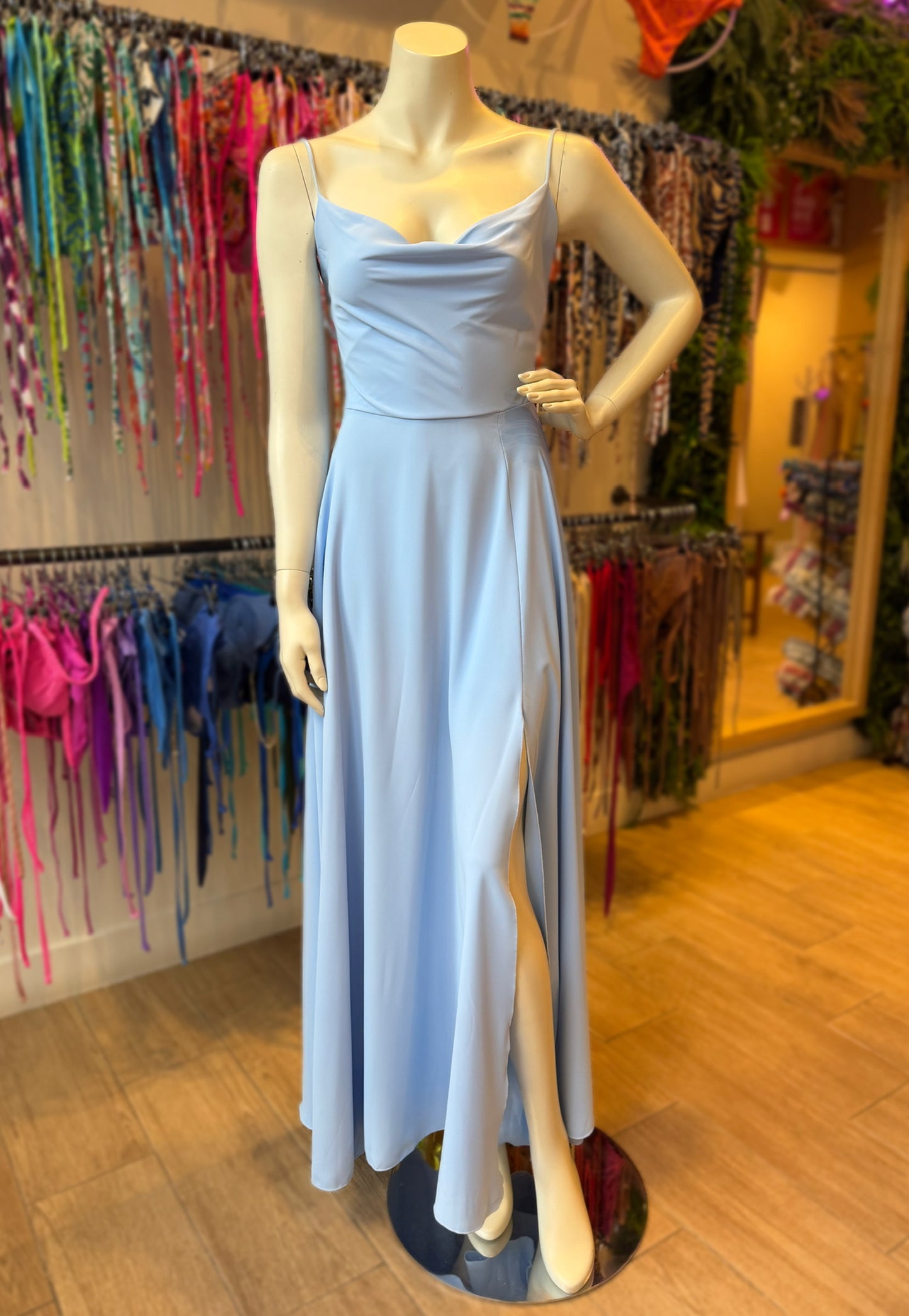VESTIDO AURORA