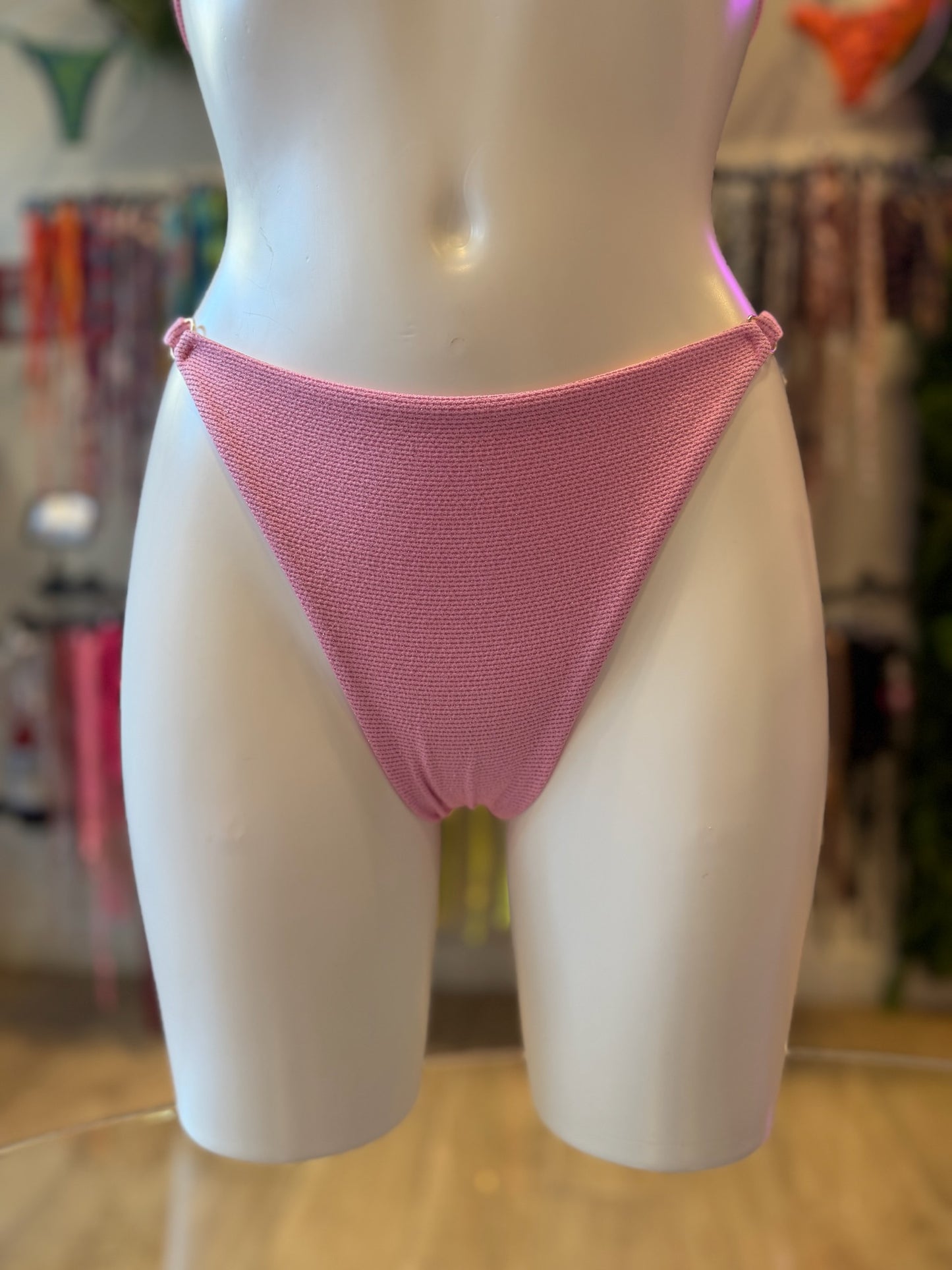 BRASILEÑA CLÁSICA REGULABLE LUREX CHICLE