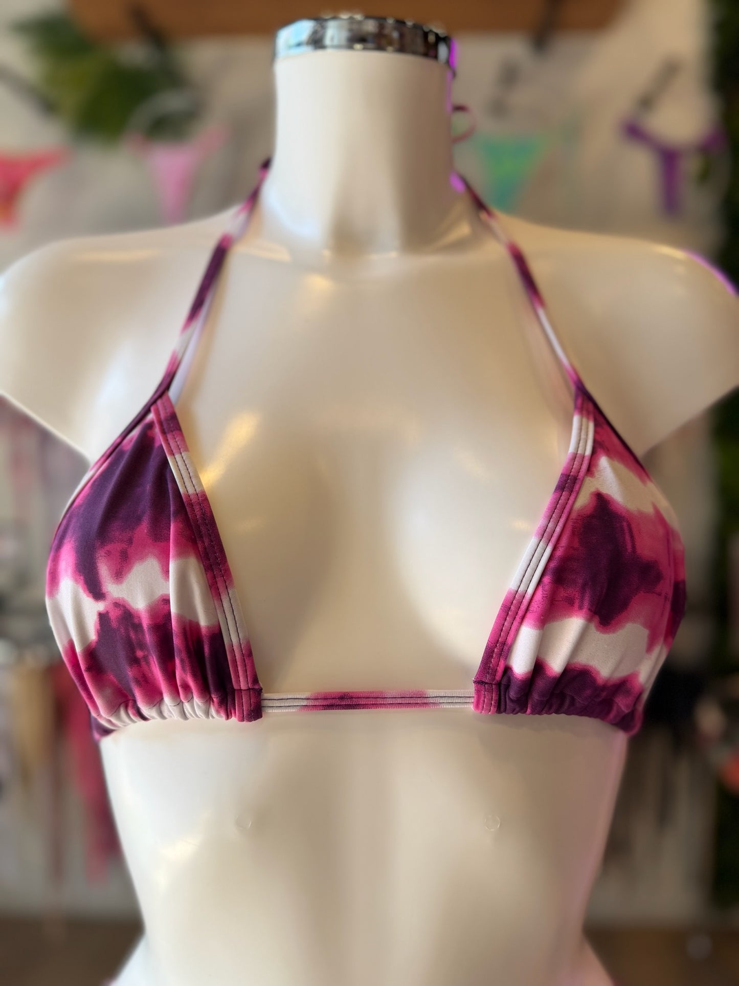 TRIÁNGULO CORTINA TIE DYE MORADO
