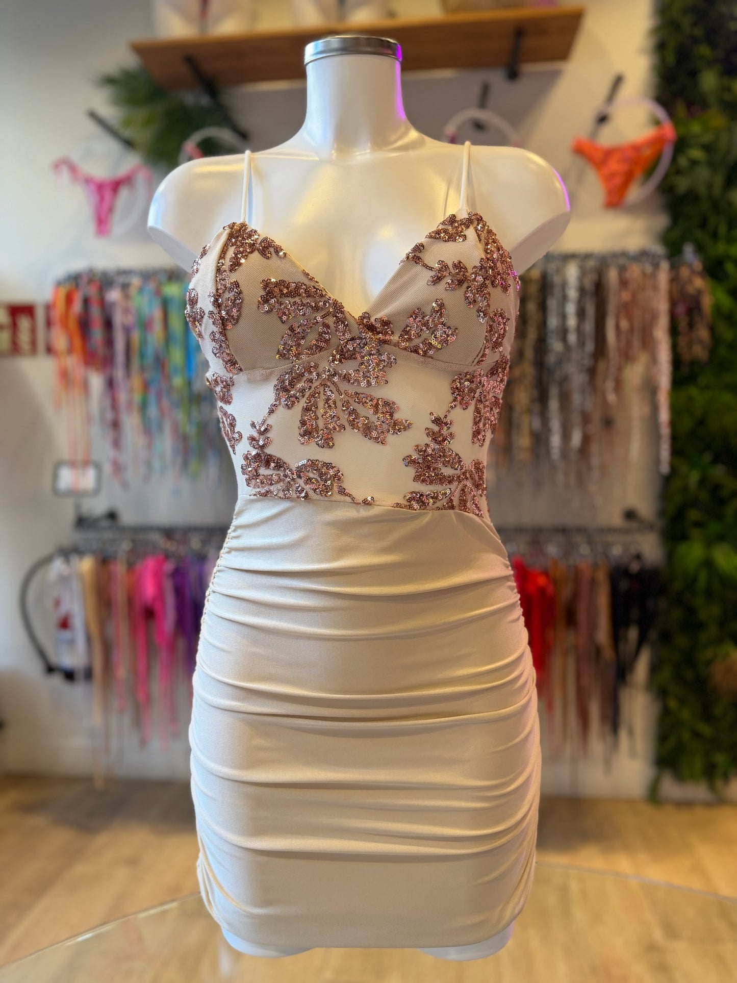VESTIDO NELLY LENTEJUELAS