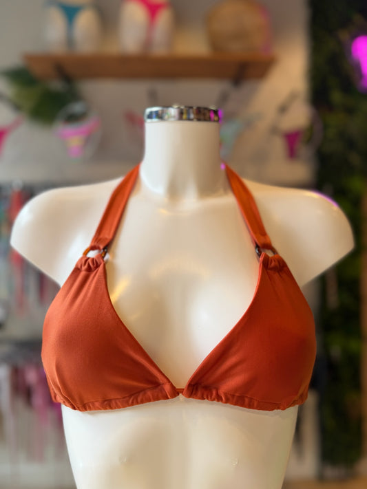 TRIÁNGULO CORTINA ARGOLLAS SEDA NARANJA