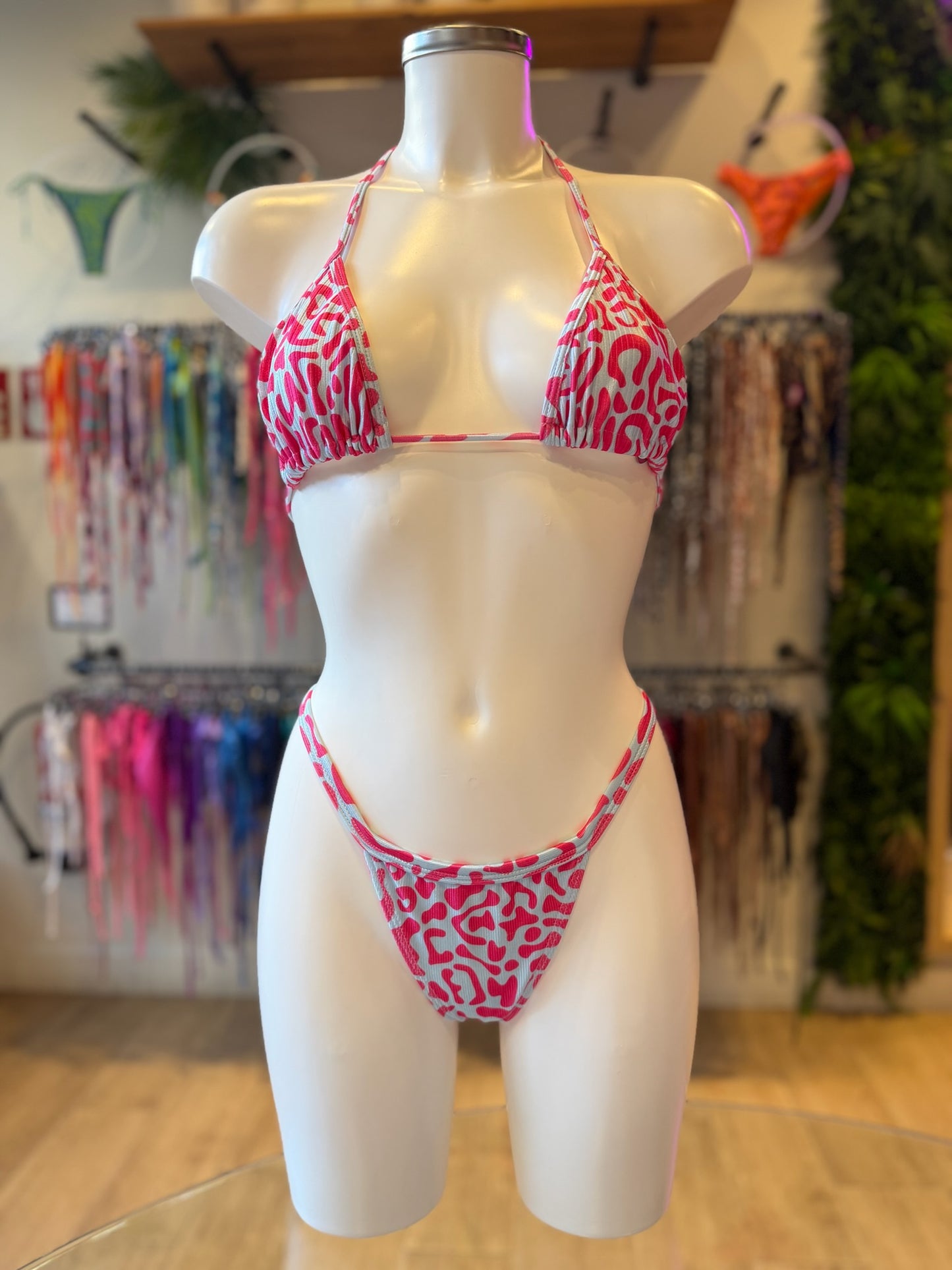 MINI TANGA EDÉN LEOPARDO FUCSIA-PERLA
