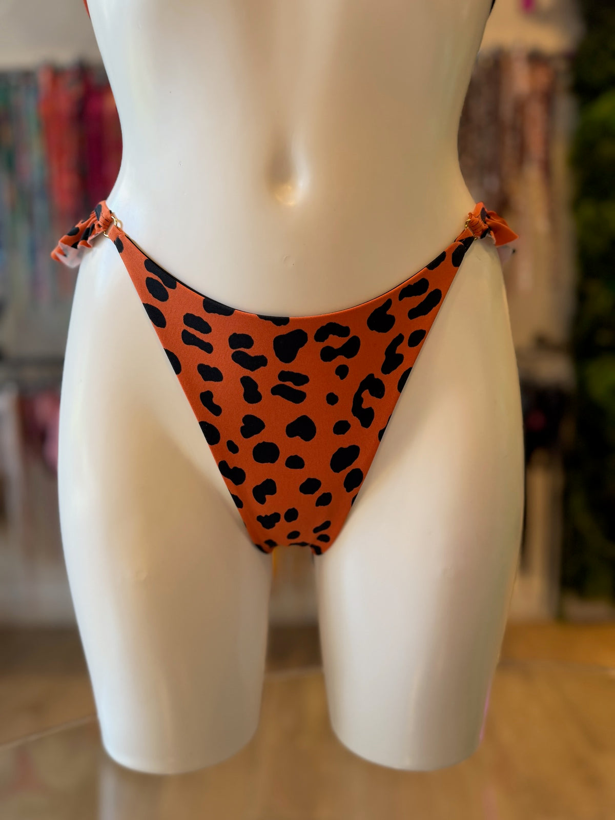 TANGA FLECOS LEOPARDO NARANJA