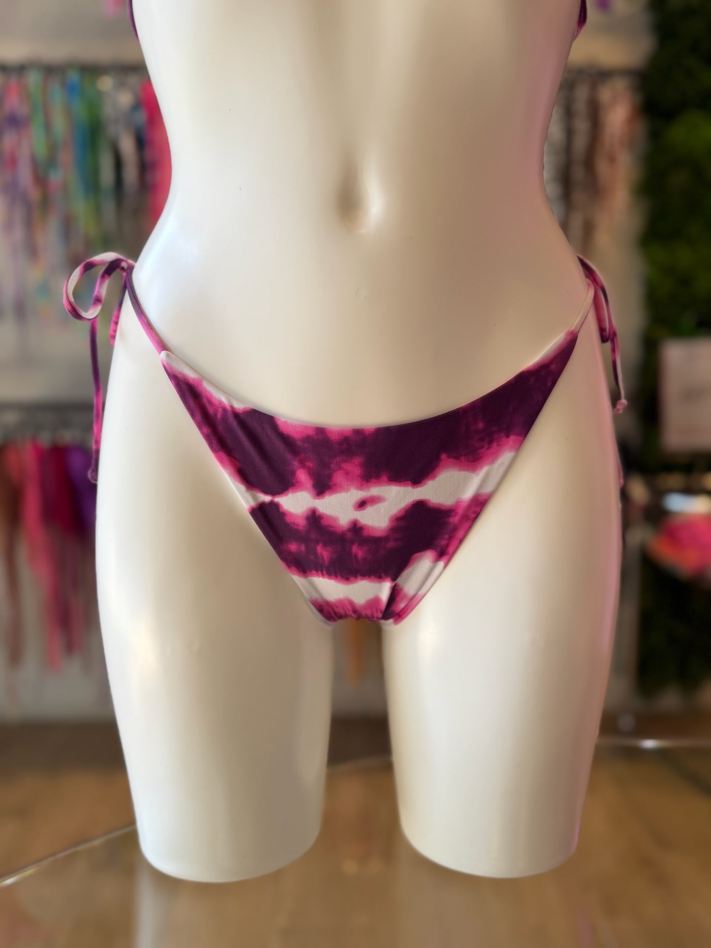 TANGA LAZOS TIE DYE MORADO