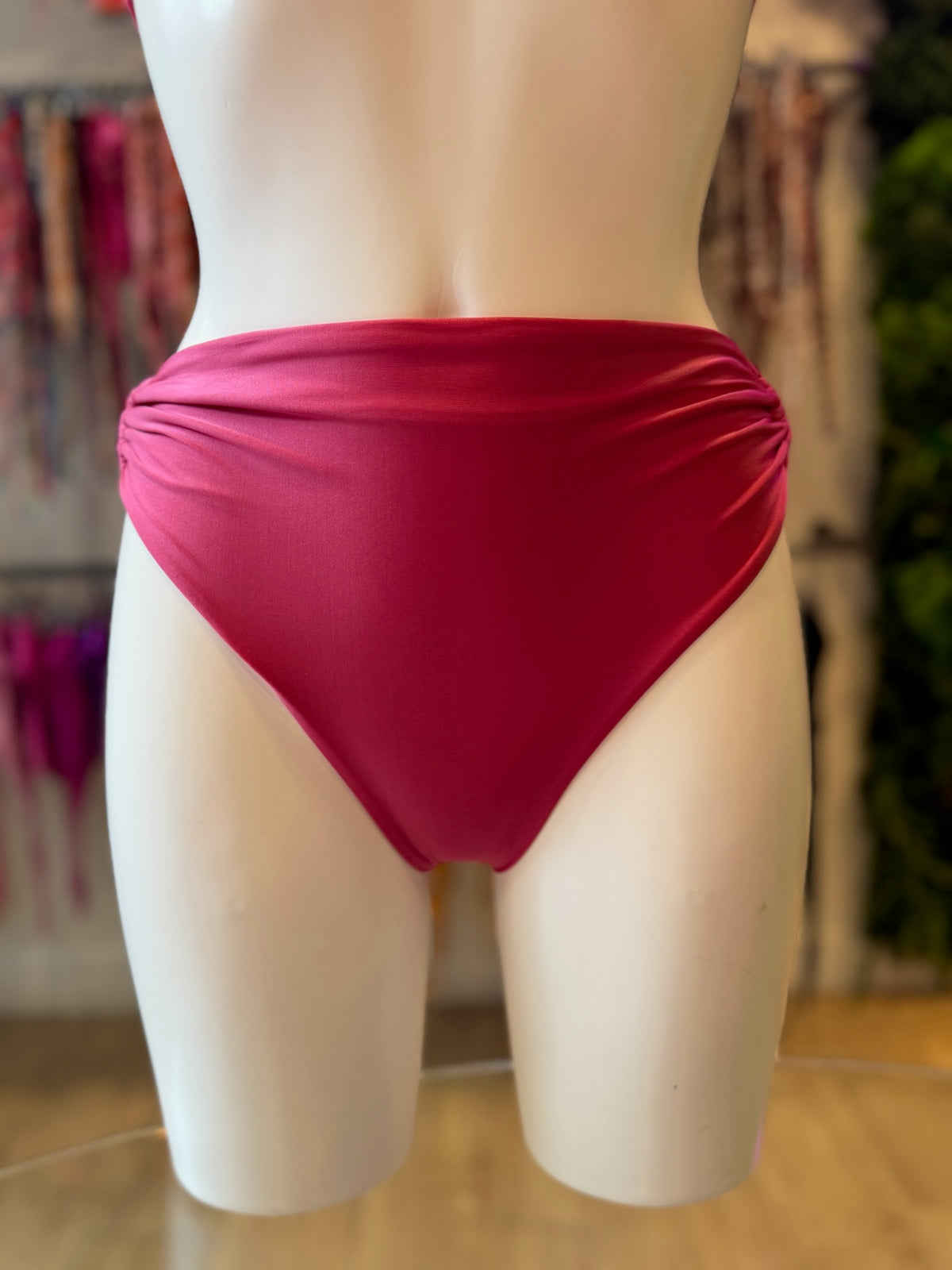 BRASILEÑA FAJA ARGOLLAS SEDA ROSA